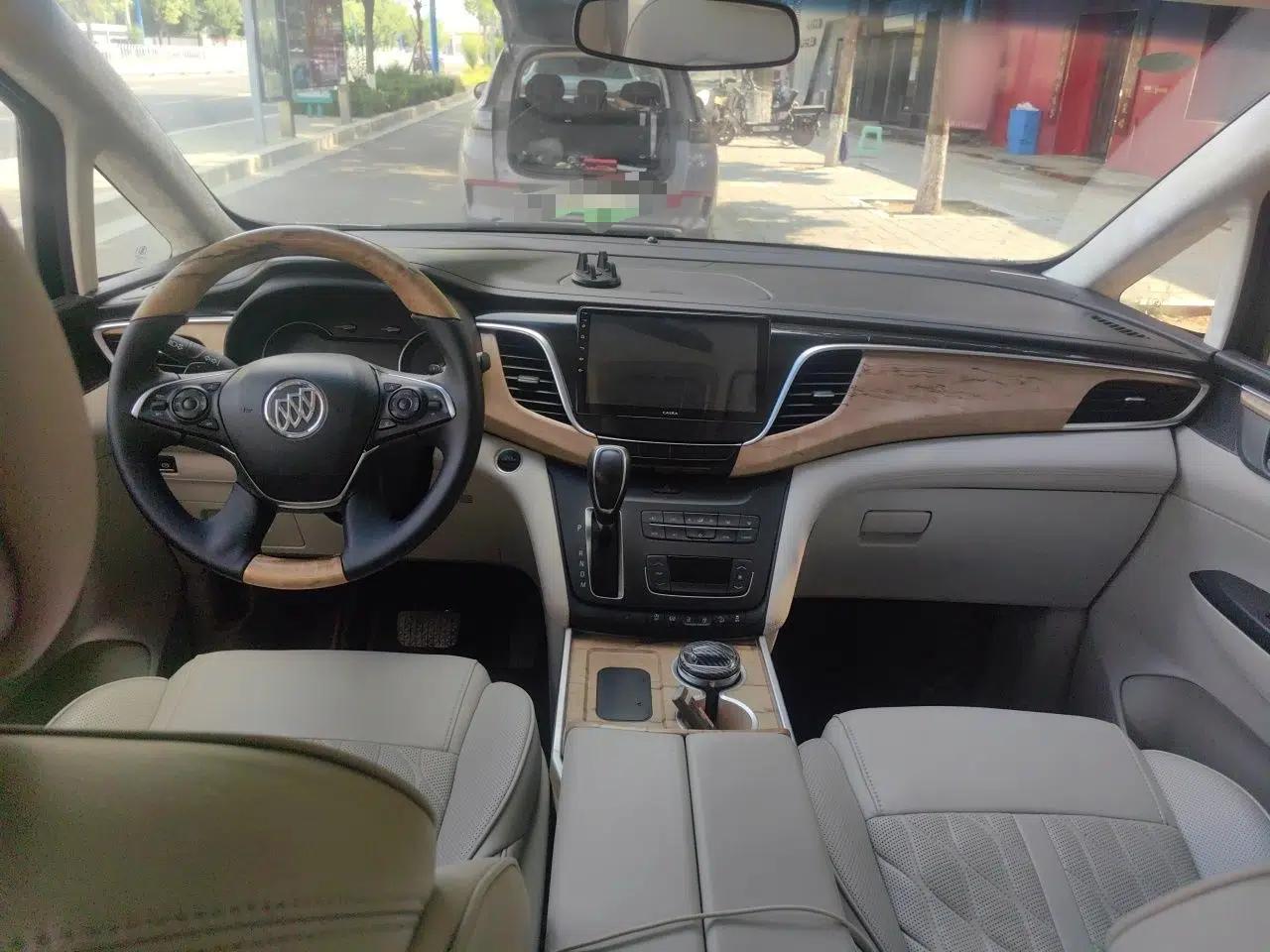 Buick GL8 2018 ES 28T Comfort Model China VI Standard — миниатюра 9