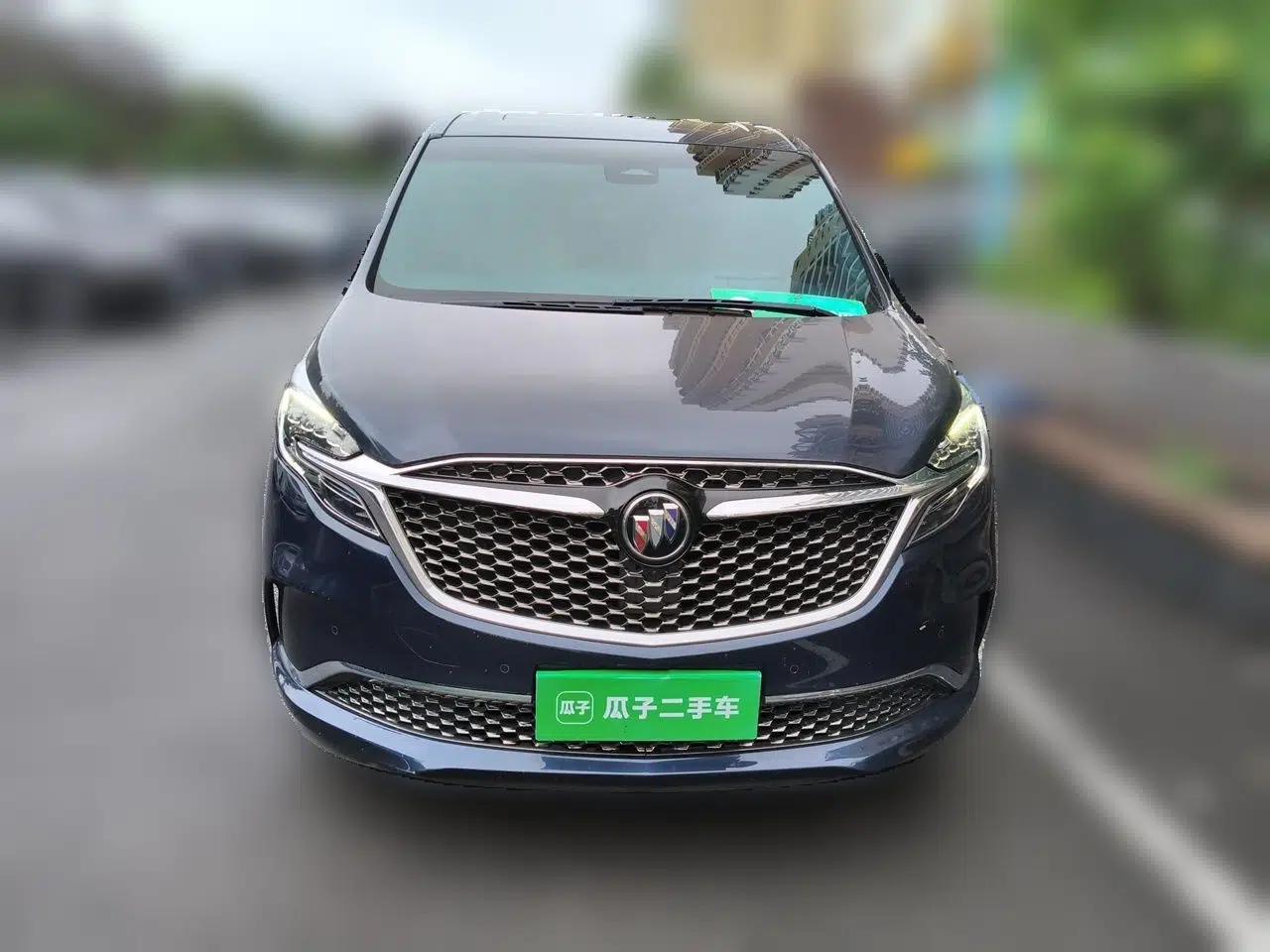 Buick GL8 2020 Avenir Avia Four-Seat Luxury Edition — миниатюра 2