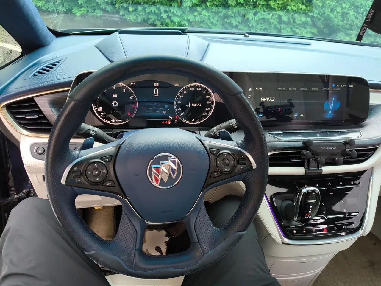 Buick GL8 2020 Avenir Avia Four-Seat Luxury Edition — миниатюра 10