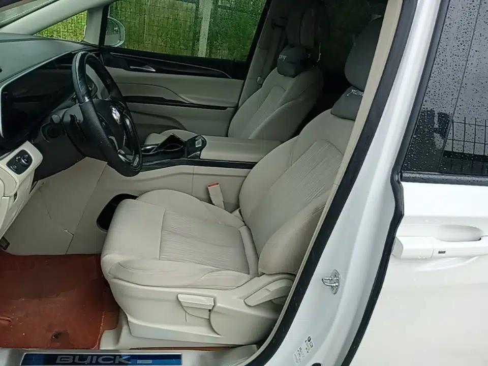 Buick GL8 2023 ES Lu Zun Comfort Model — миниатюра 17