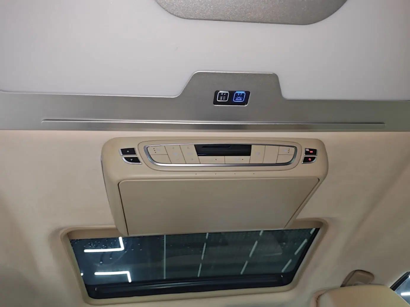 Buick GL8 2022 ES Landtrek 653T Luxury Edition — миниатюра 21