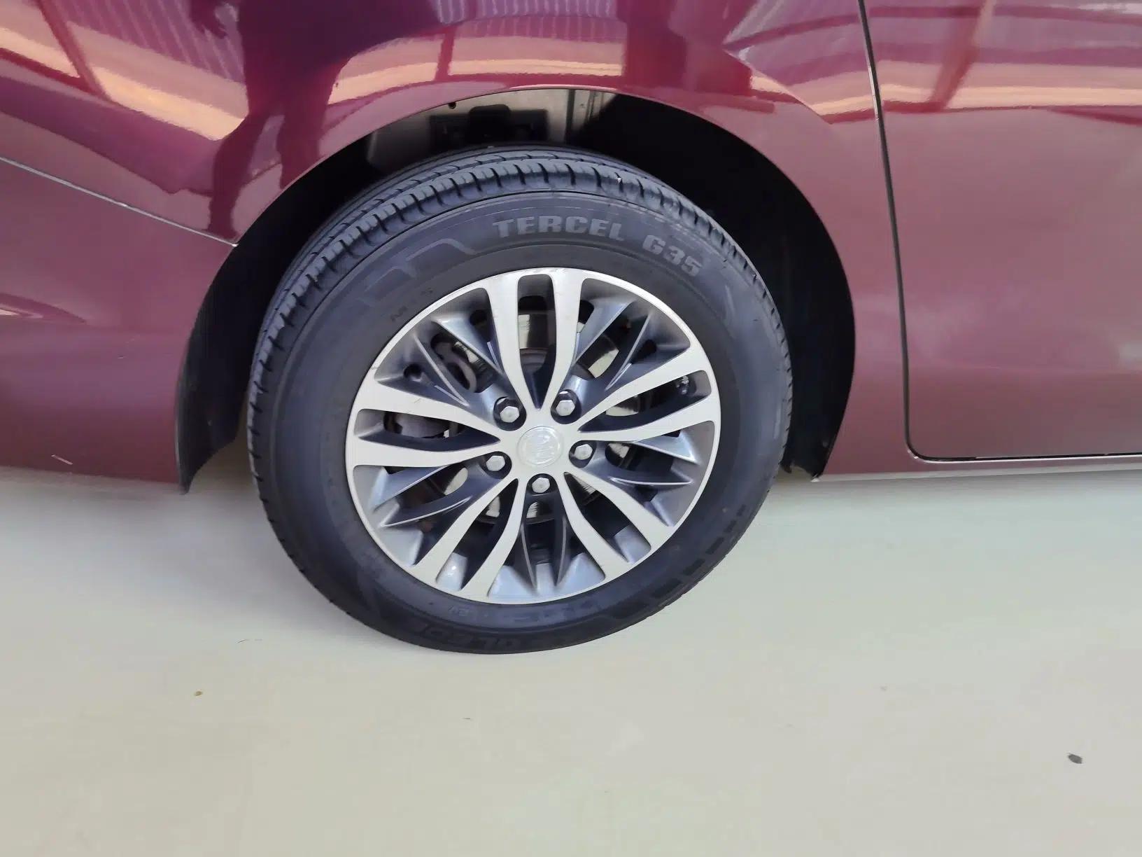 Buick GL8 2021 ES Landtrek 653T Comfort Edition — миниатюра 11