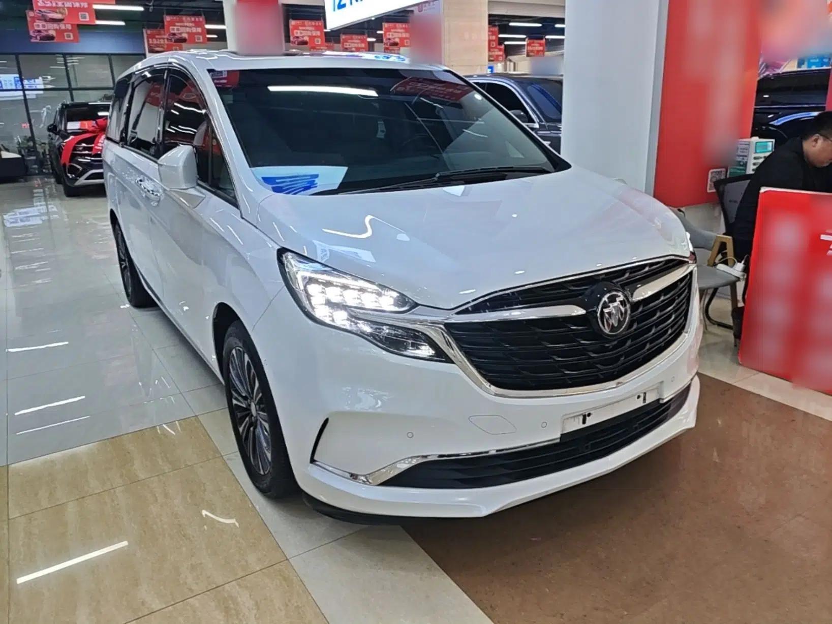 Buick GL8 2020 ES Land Cruiser 653T Luxury Model — миниатюра 3