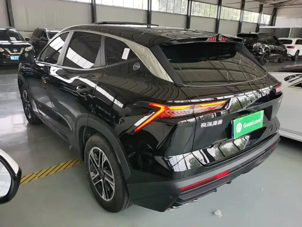 Jetour Dasheng 2025 1.5T DCT Luxury Edition — миниатюра 5