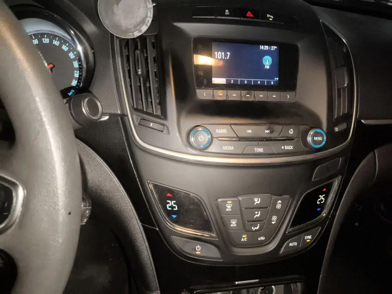 Buick Regal 2015 1.6T Leading Technology Model — миниатюра 13