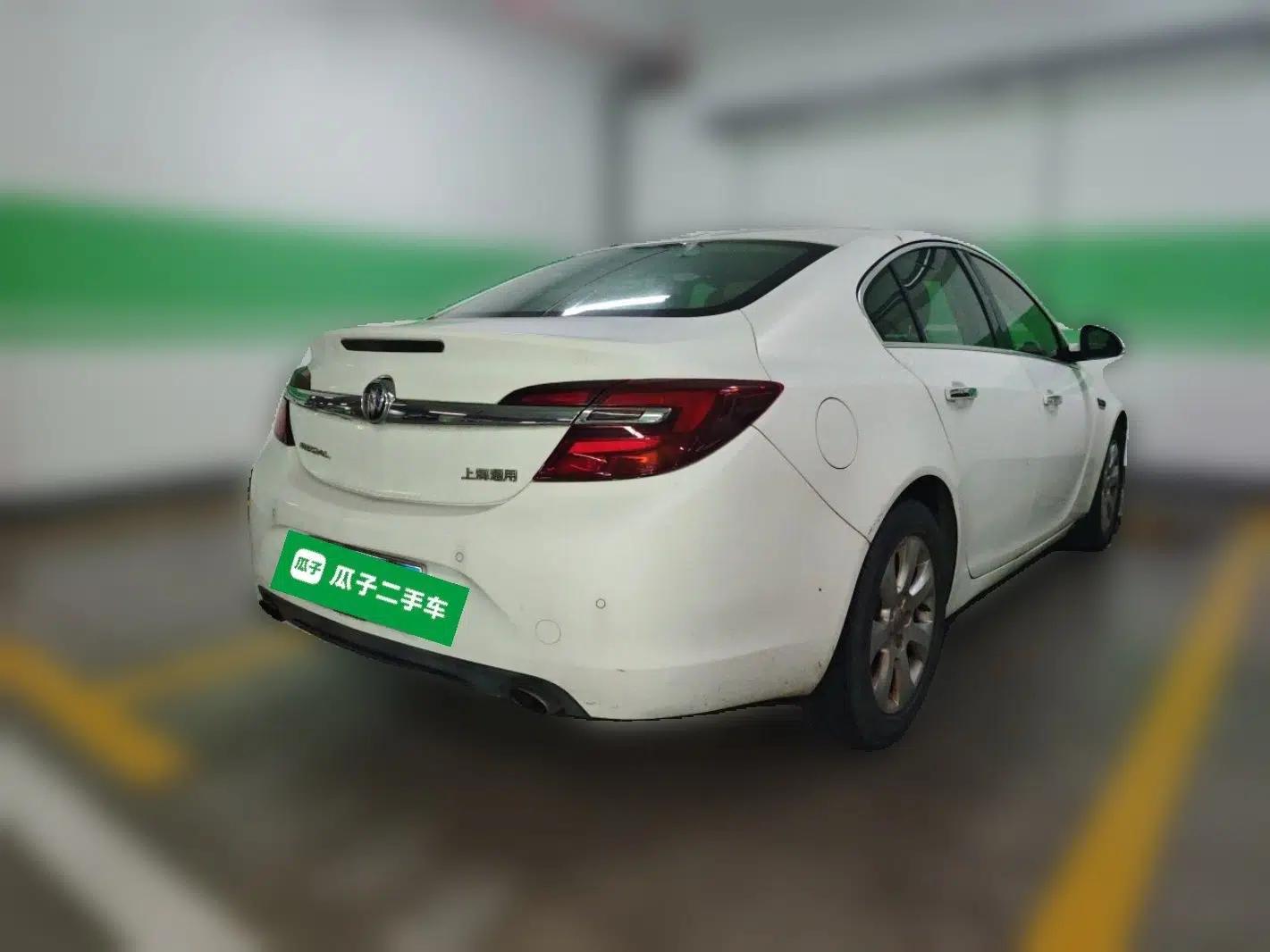 Buick Regal 2014 2.0L Elite Fashion Edition — миниатюра 6