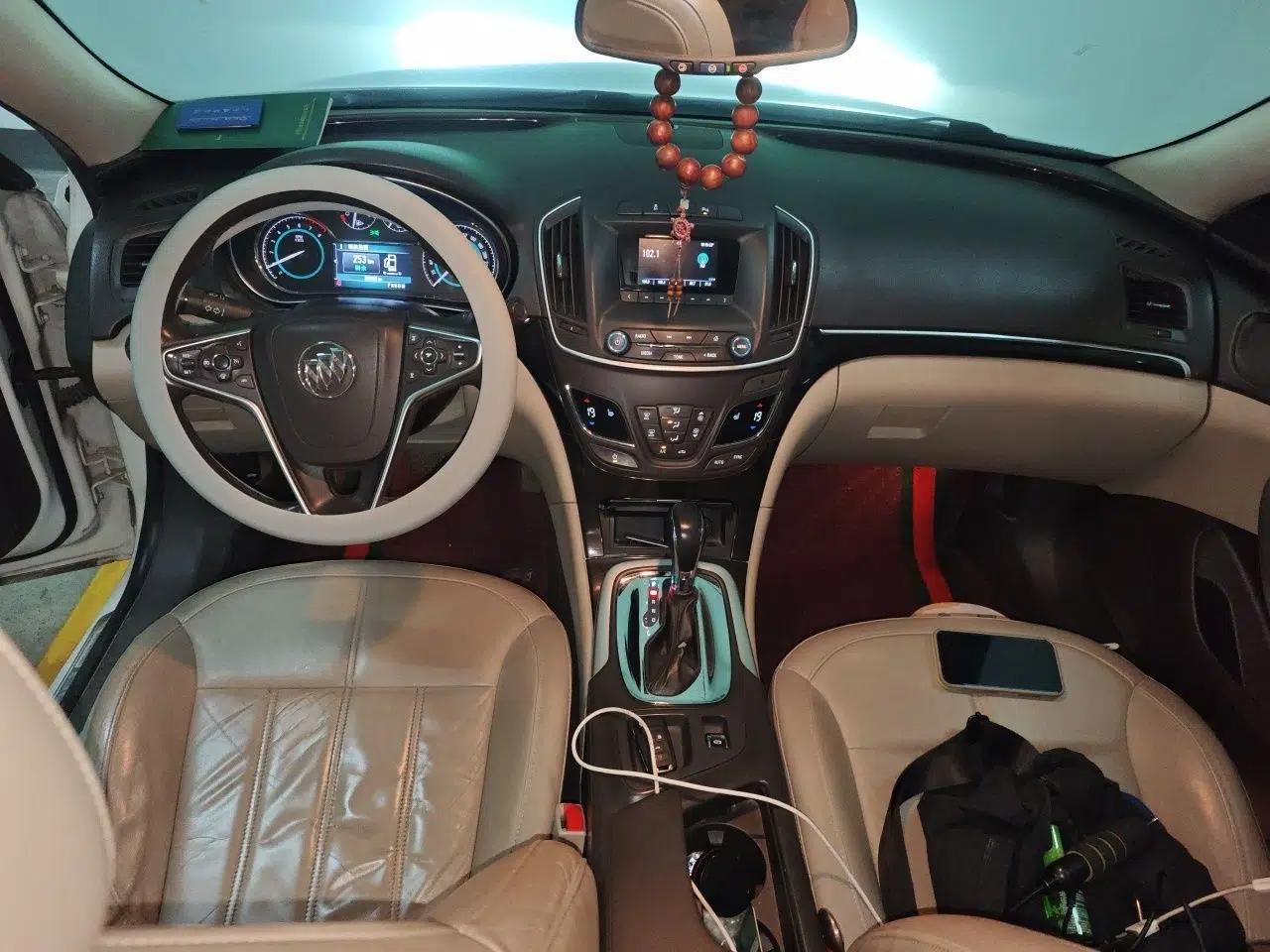 Buick Regal 2014 2.0L Elite Fashion Edition — миниатюра 9