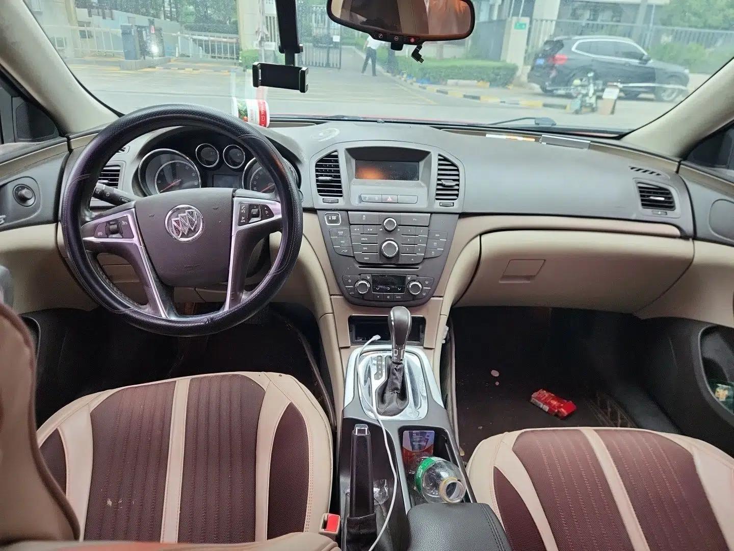 Buick Regal 2012 2.0L Luxury Edition — миниатюра 9