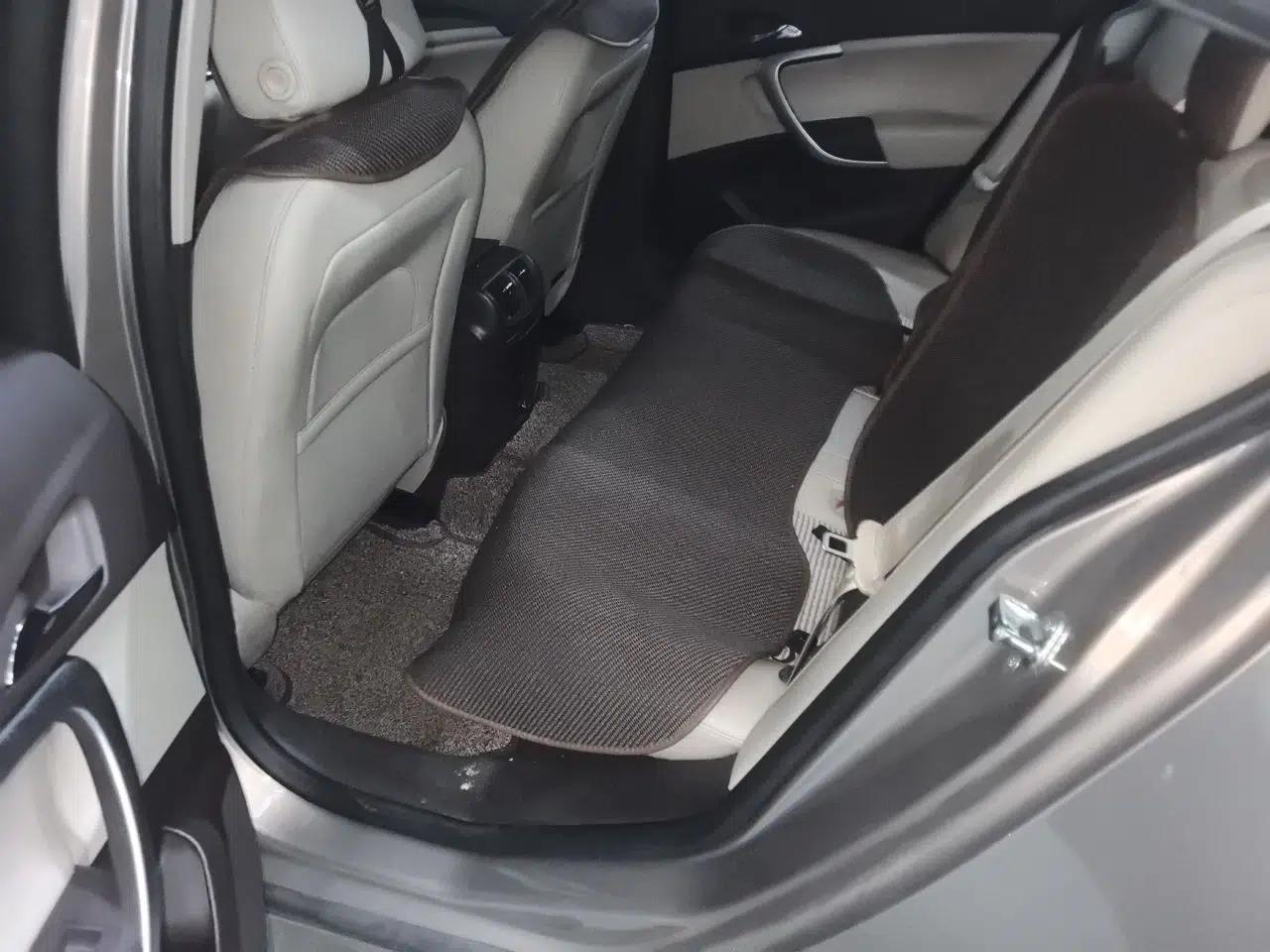 Buick Regal 2015 2.0L Leading Fashion Edition — миниатюра 17