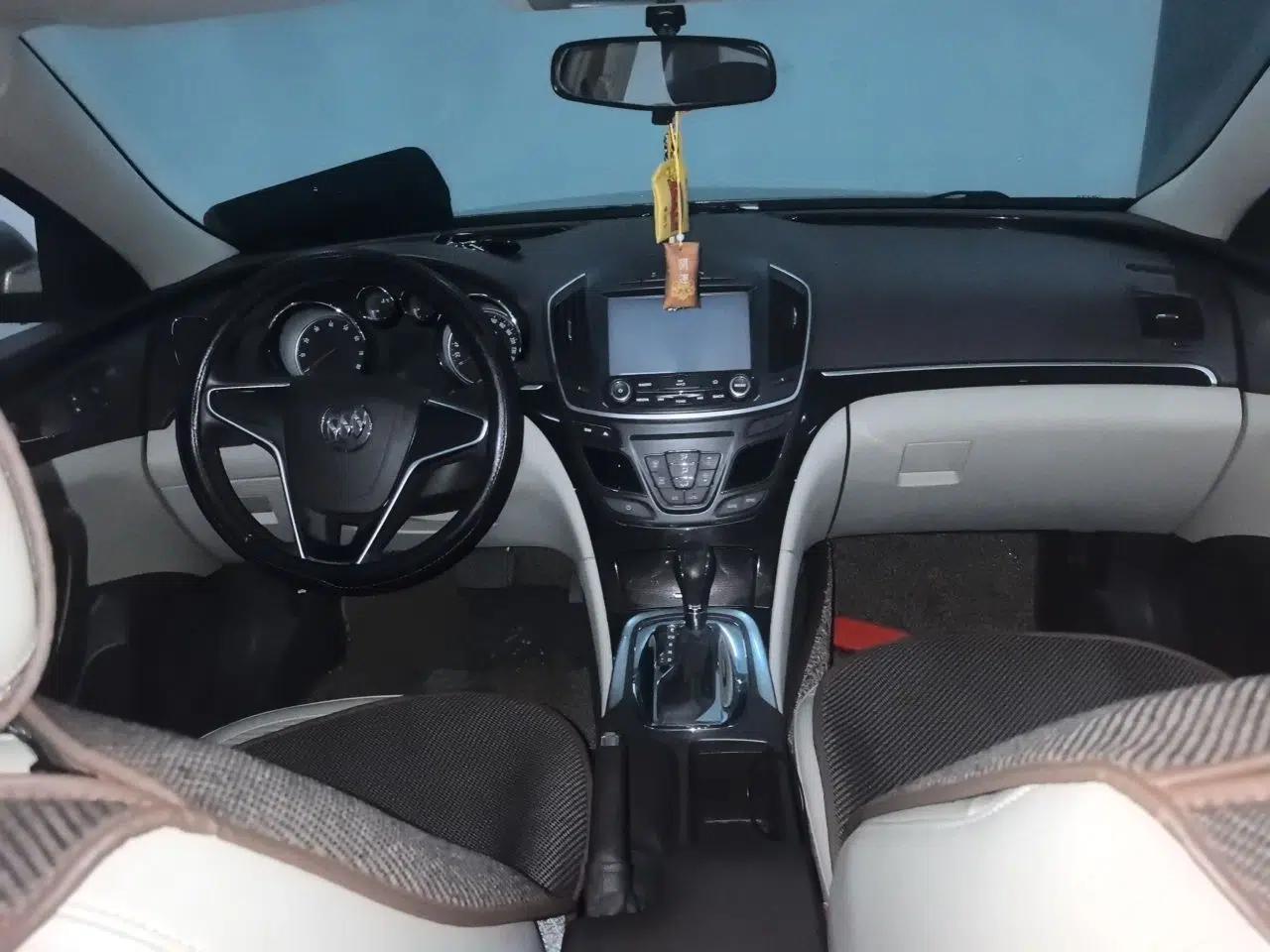 Buick Regal 2015 2.0L Leading Fashion Edition — миниатюра 9