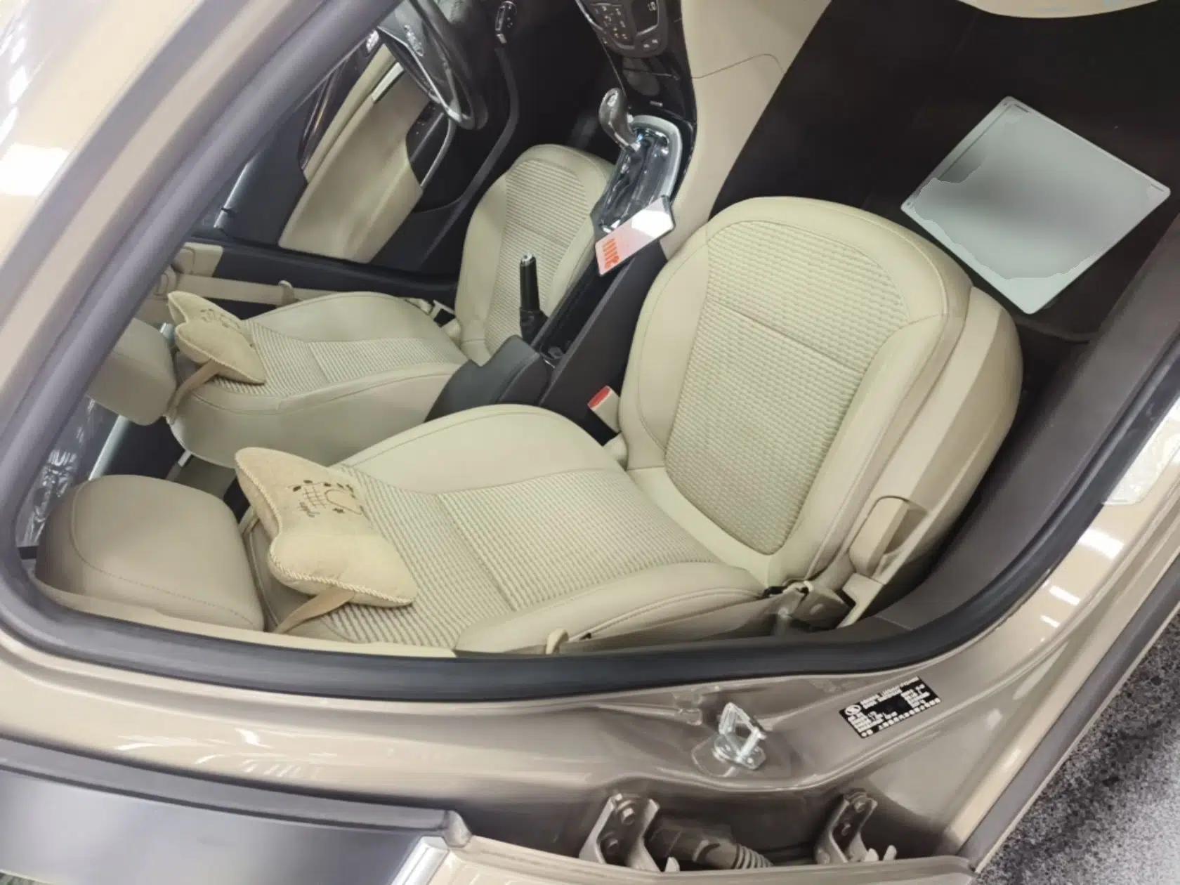 Buick Regal 2015 2.0L Leading Fashion Edition — миниатюра 19
