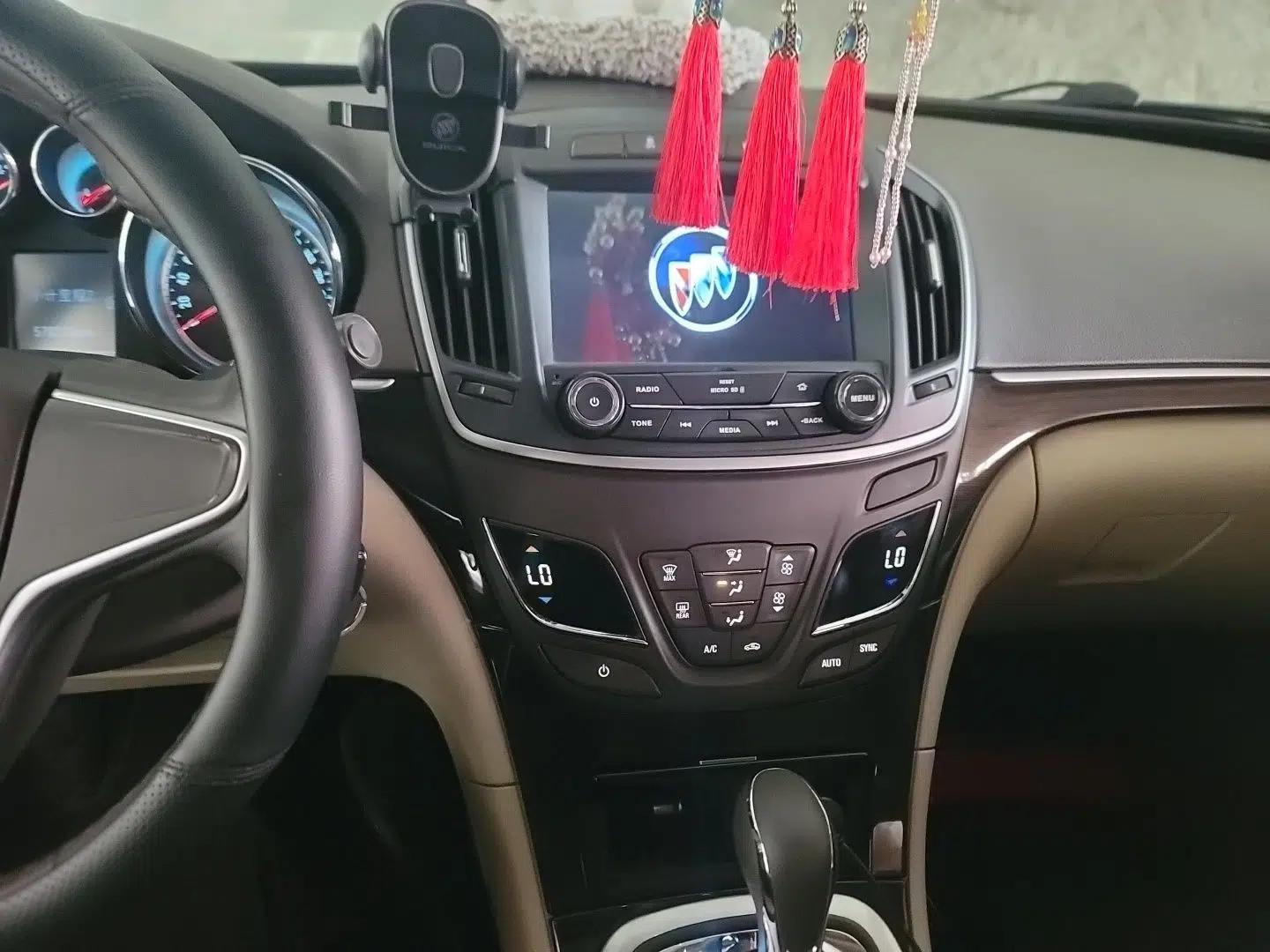 Buick Regal 2015 2.0L Leading Fashion Edition — миниатюра 13