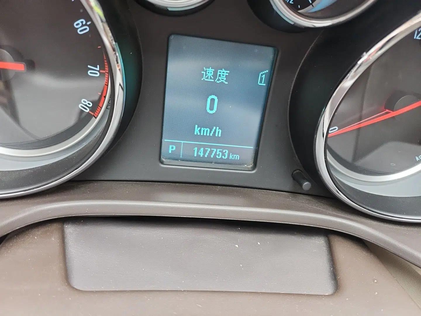 Buick Regal 2012 2.0L Comfort Edition — миниатюра 12