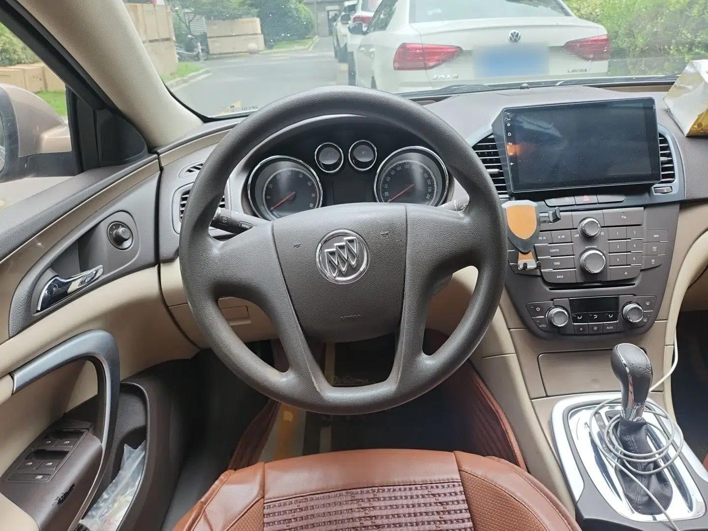 Buick Regal 2012 2.0L Comfort Edition — миниатюра 10