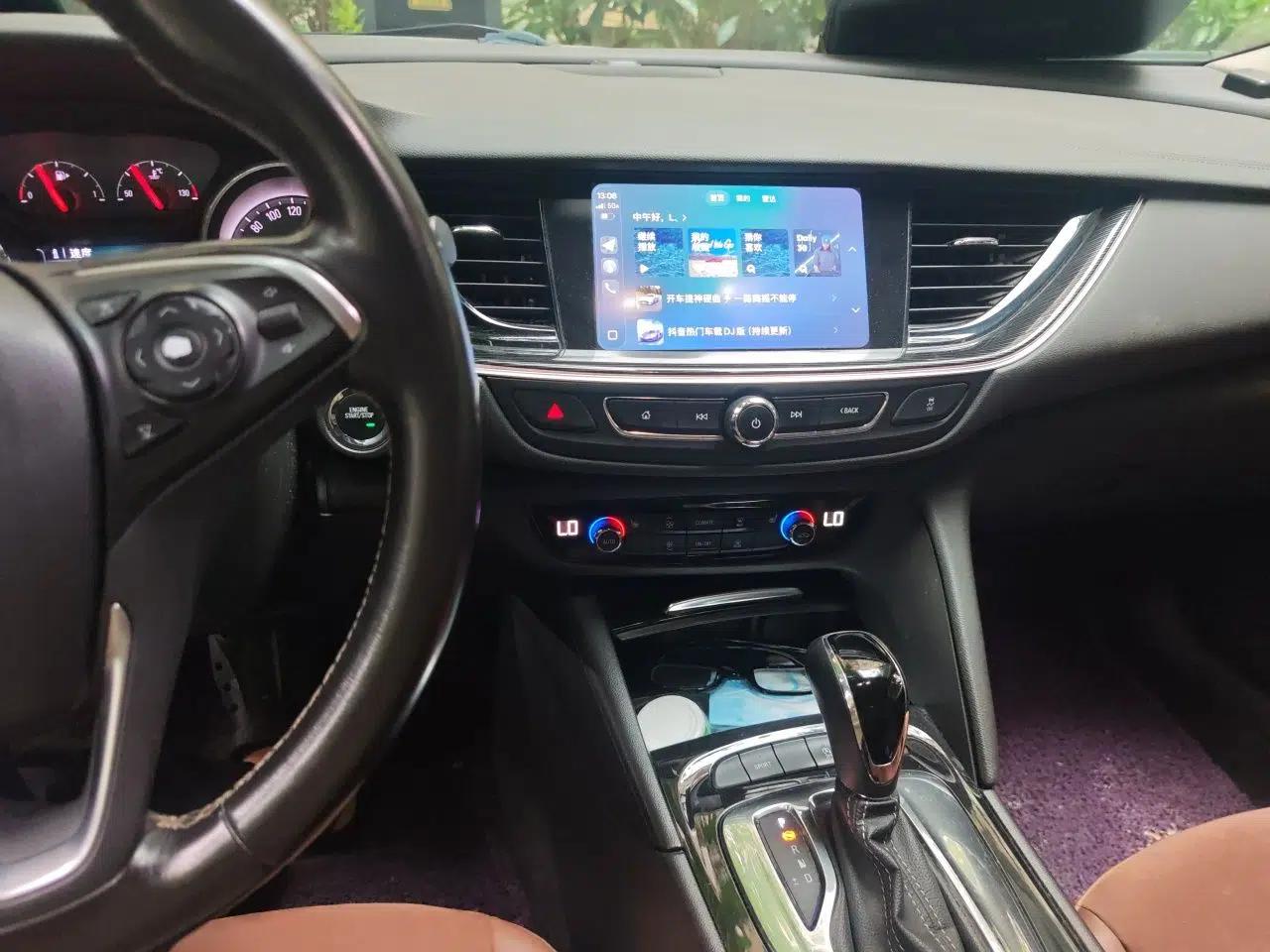 Buick Regal 2017 20T Elite Edition — миниатюра 13