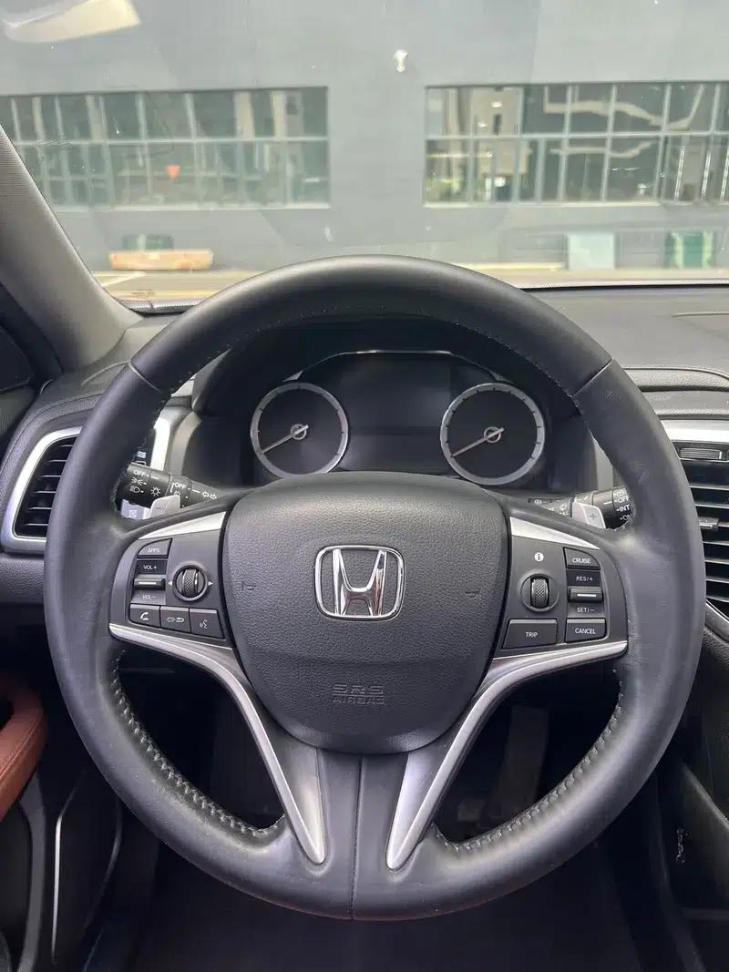 Honda UR-V 2017 370TURBO 2WD Premium Edition (National V Emission Standard) — миниатюра 12