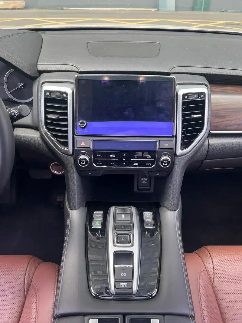 Honda UR-V 2017 370TURBO 2WD Premium Edition (National V Emission Standard) — миниатюра 10