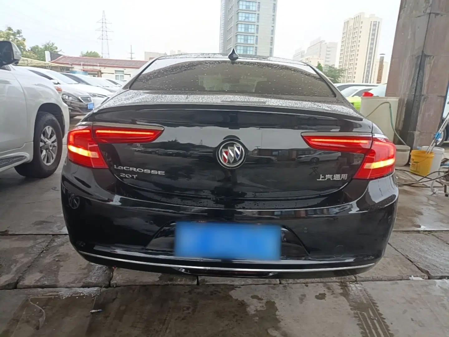 Buick LaCrosse 2018 20T Elite Edition — миниатюра 5
