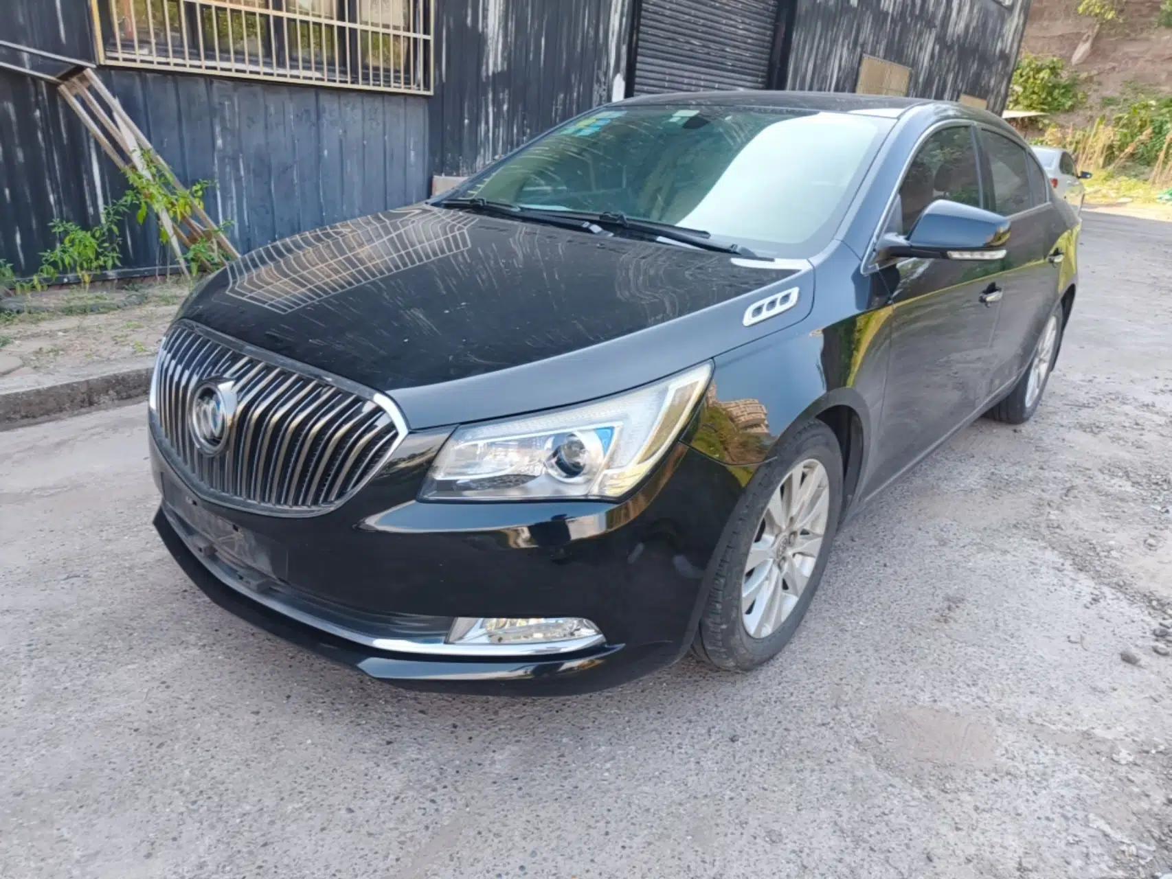 Buick LaCrosse 2013 2.4L SIDI Leading Comfort Version — миниатюра 1