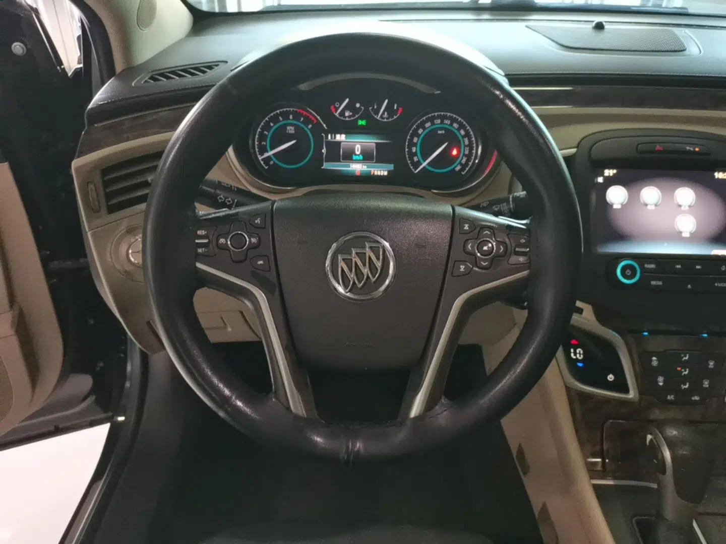 Buick LaCrosse 2013 2.4L SIDI Leading Comfort Version — миниатюра 13