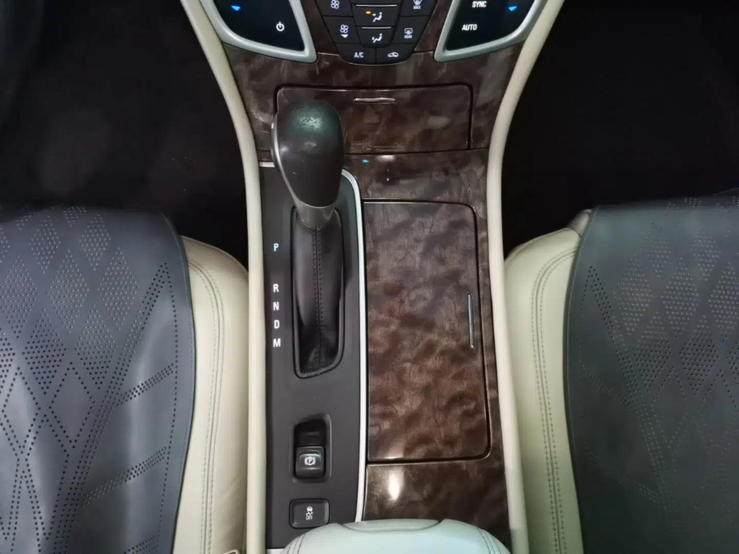 Buick LaCrosse 2013 2.4L SIDI Leading Comfort Version — миниатюра 16