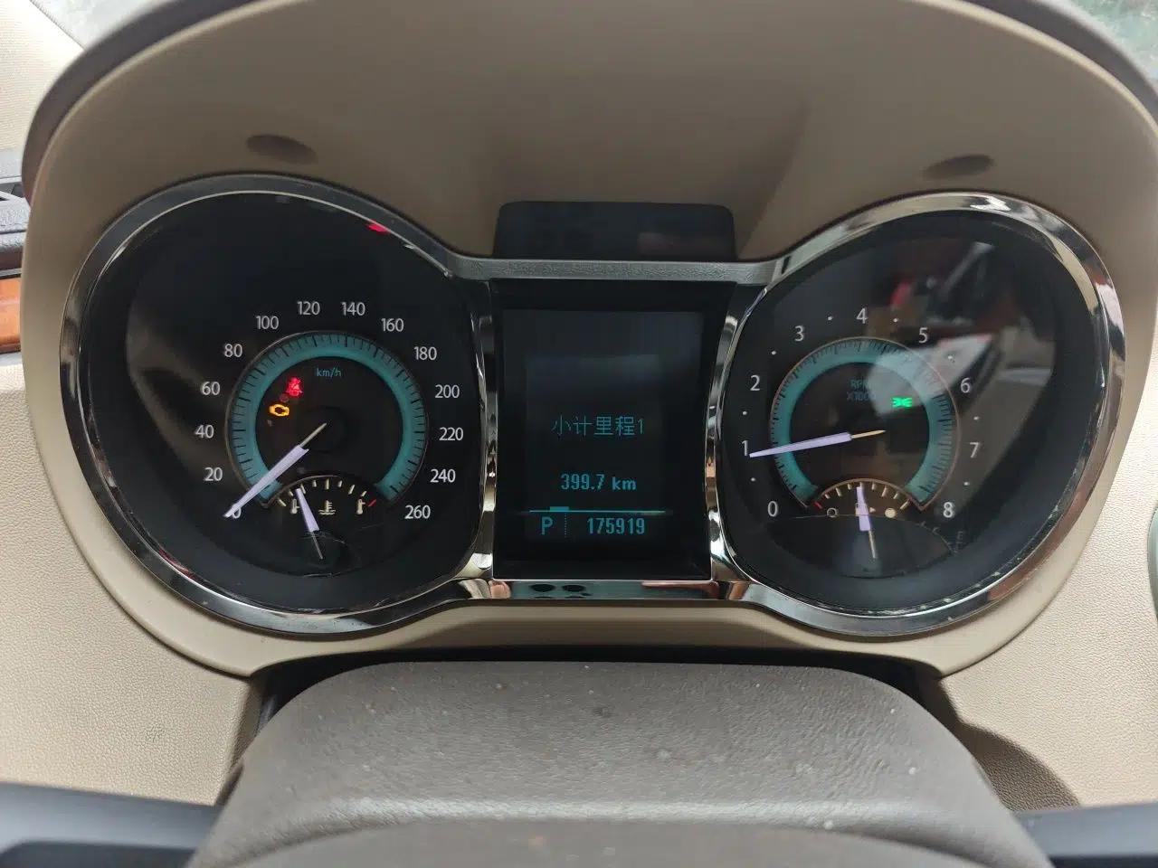 Buick LaCrosse 2012 2.4L SIDI Elegant Edition — миниатюра 11
