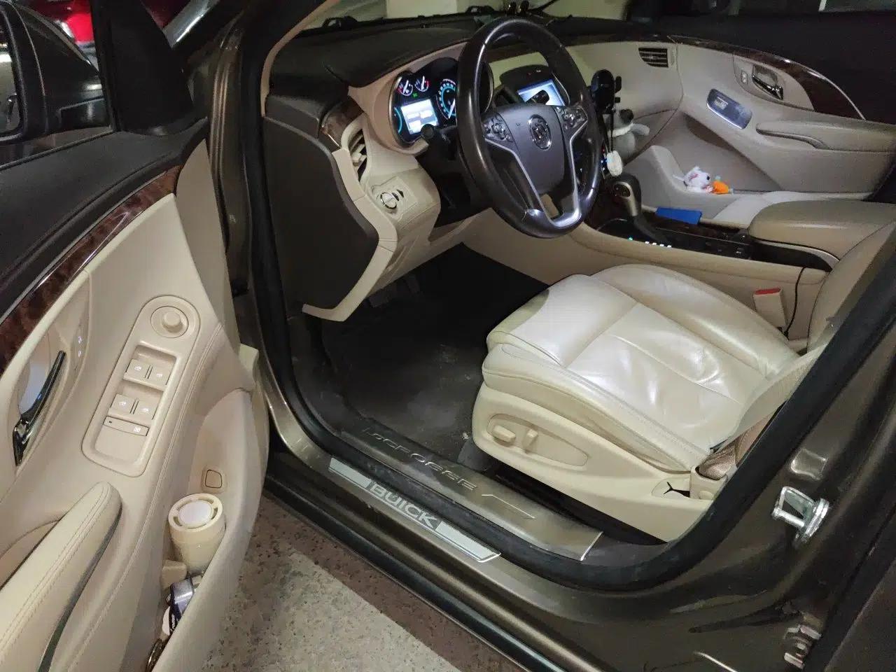 Buick LaCrosse 2013 2.4L SIDI Leading Comfort Version — миниатюра 16