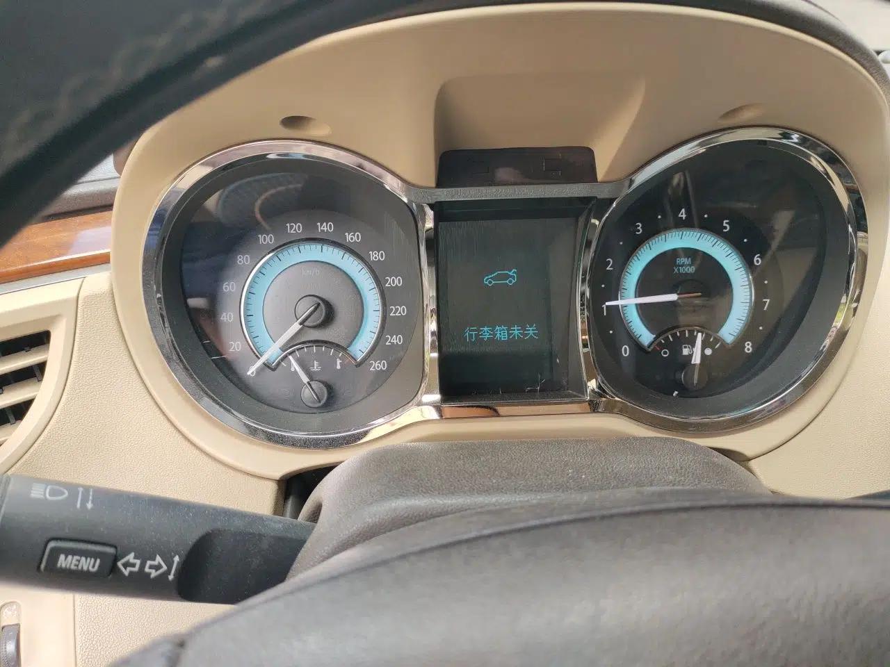 Buick LaCrosse 2011 2.4L SIDI Elegant Edition — миниатюра 11