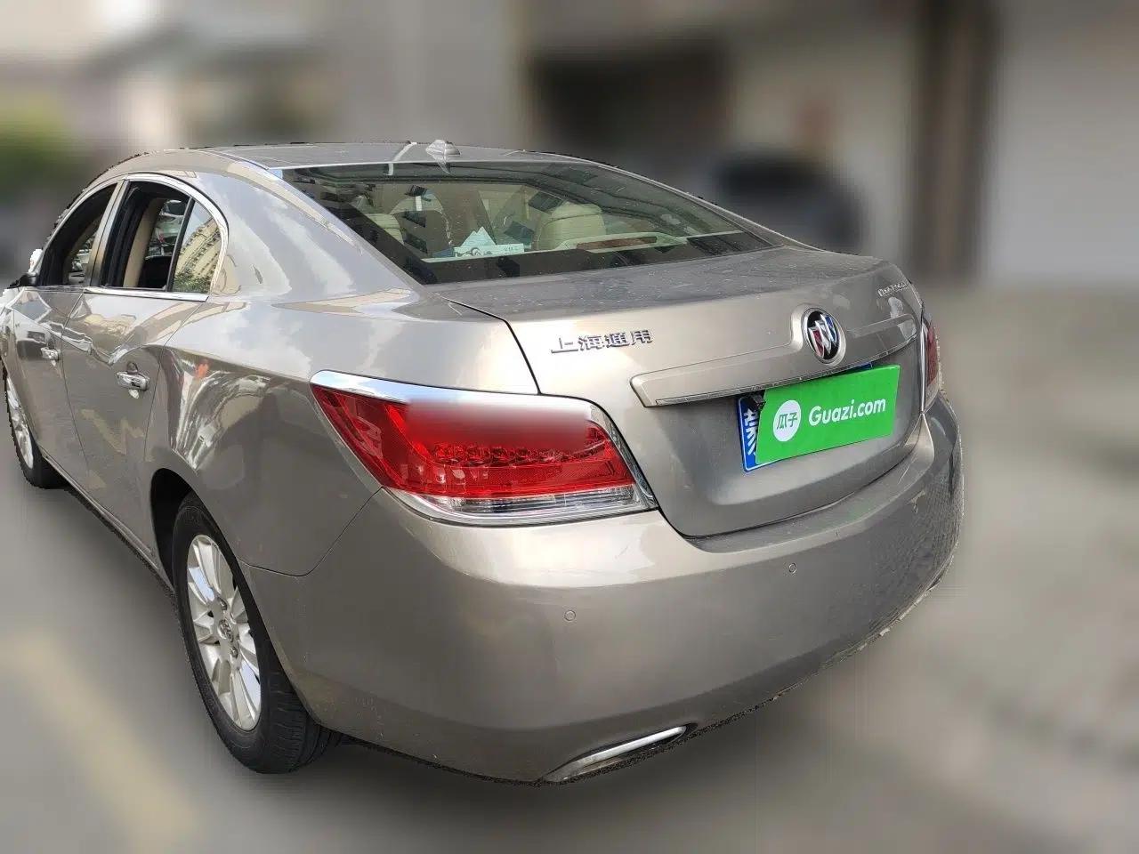 Buick LaCrosse 2011 2.4L SIDI Elegant Edition — миниатюра 4