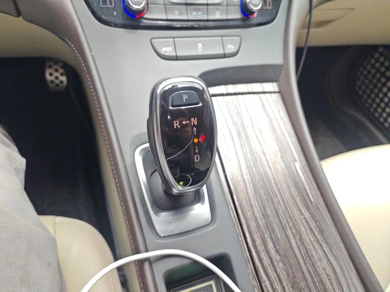 Buick LaCrosse 2016 20T Leading Model — миниатюра 14