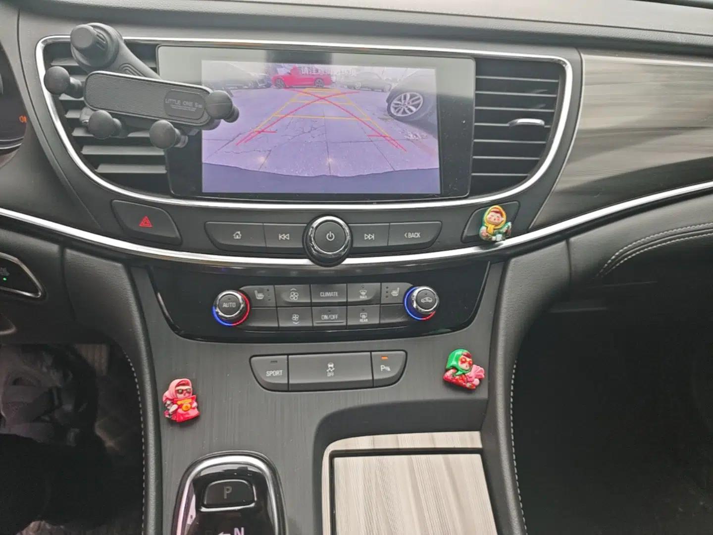 Buick LaCrosse 2021 652T Luxury Model — миниатюра 15