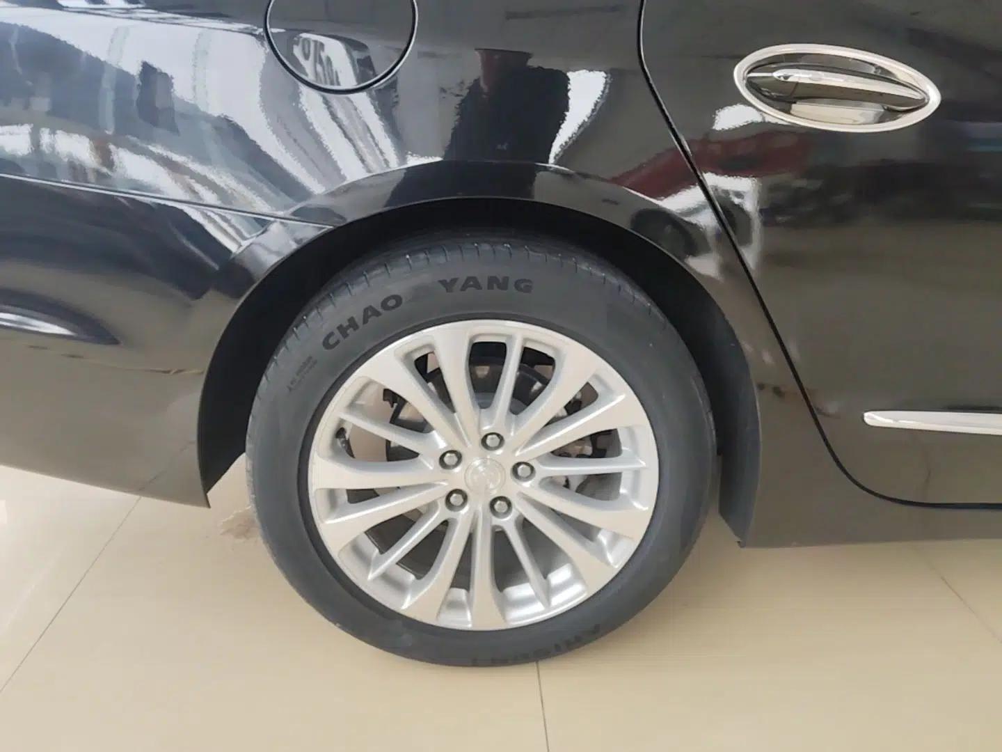Buick LaCrosse 2018 28T Elite Edition — миниатюра 16