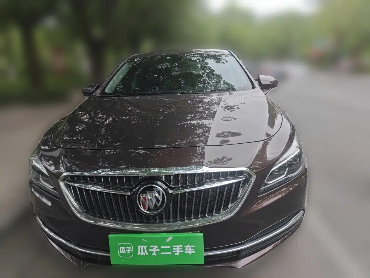 Buick LaCrosse 2018 20T Elite Edition — миниатюра 2