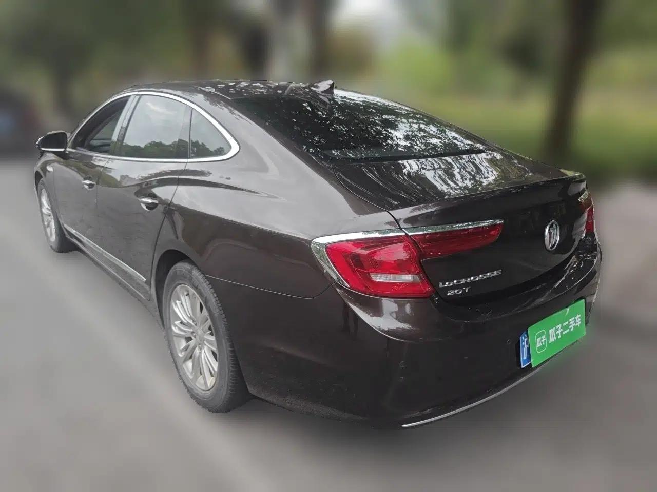 Buick LaCrosse 2018 20T Elite Edition — миниатюра 4