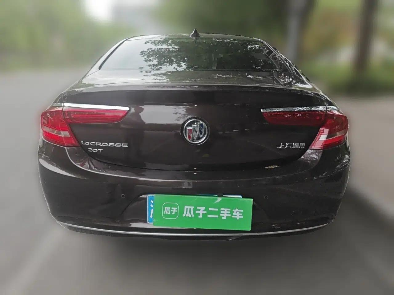 Buick LaCrosse 2018 20T Elite Edition — миниатюра 5