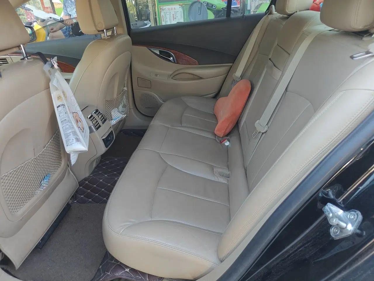Buick LaCrosse 2012 2.4L SIDI Haoya Edition — миниатюра 17