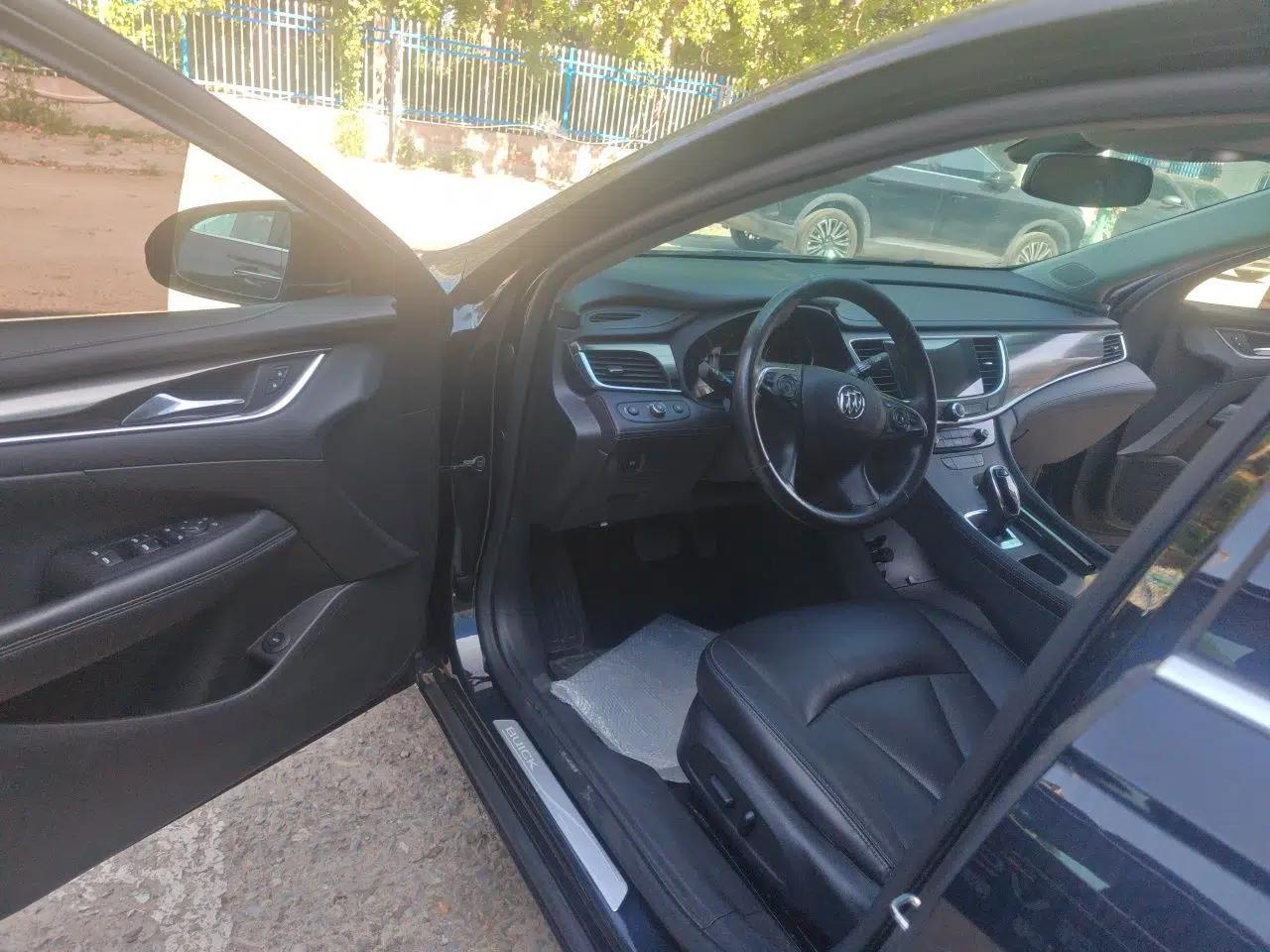 Buick LaCrosse 2018 20T Elite Edition — миниатюра 16