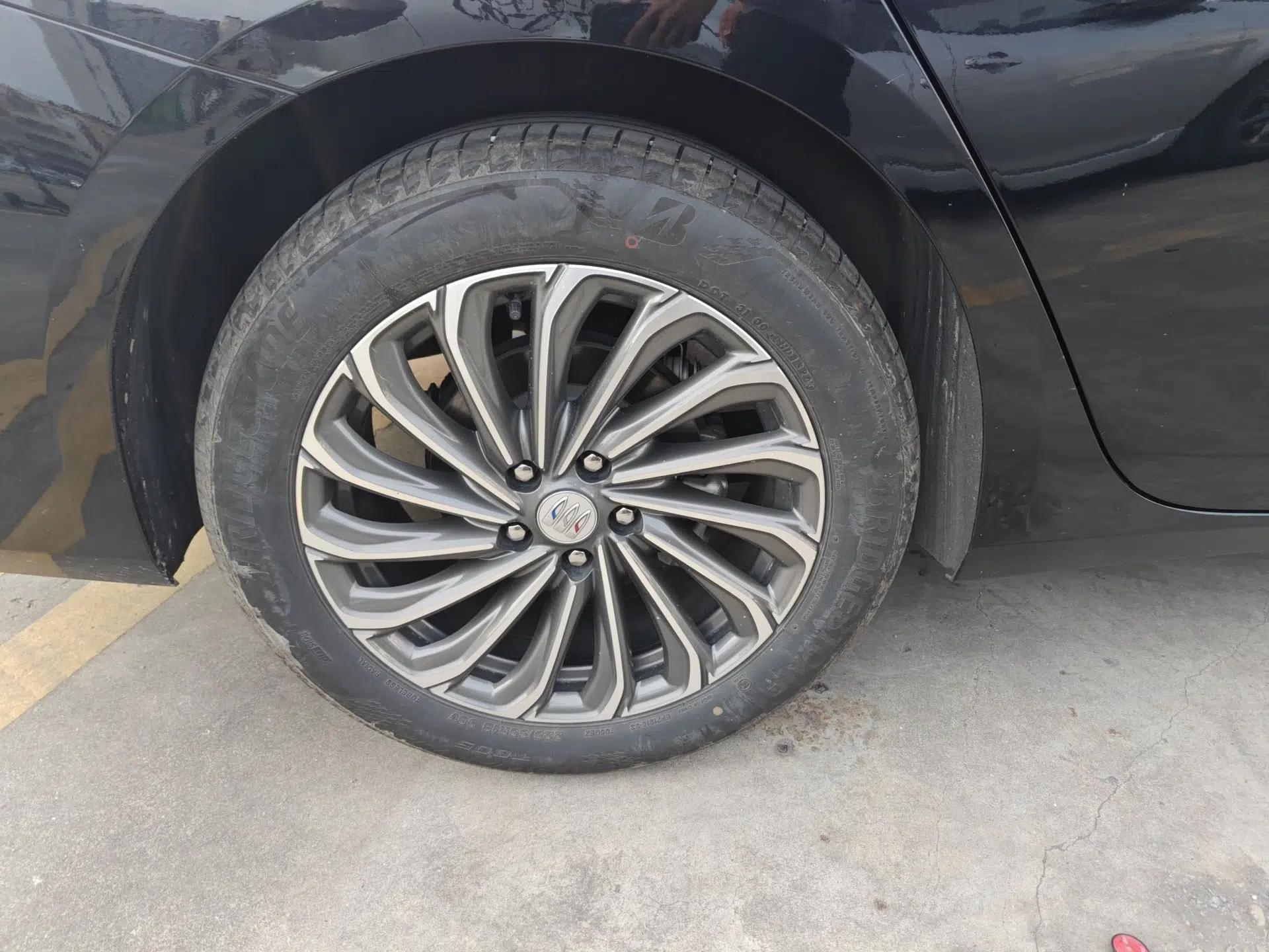 Buick LaCrosse 2024 28T Luxury Edition — миниатюра 11