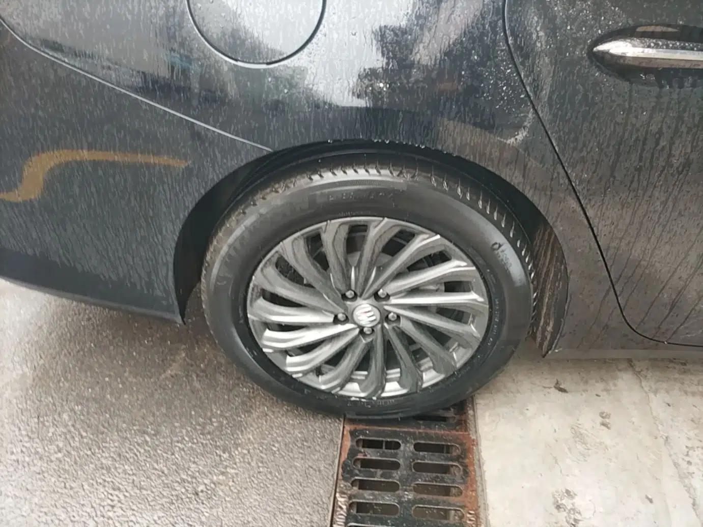 Buick LaCrosse 2025 28T Platinum Edition — миниатюра 11