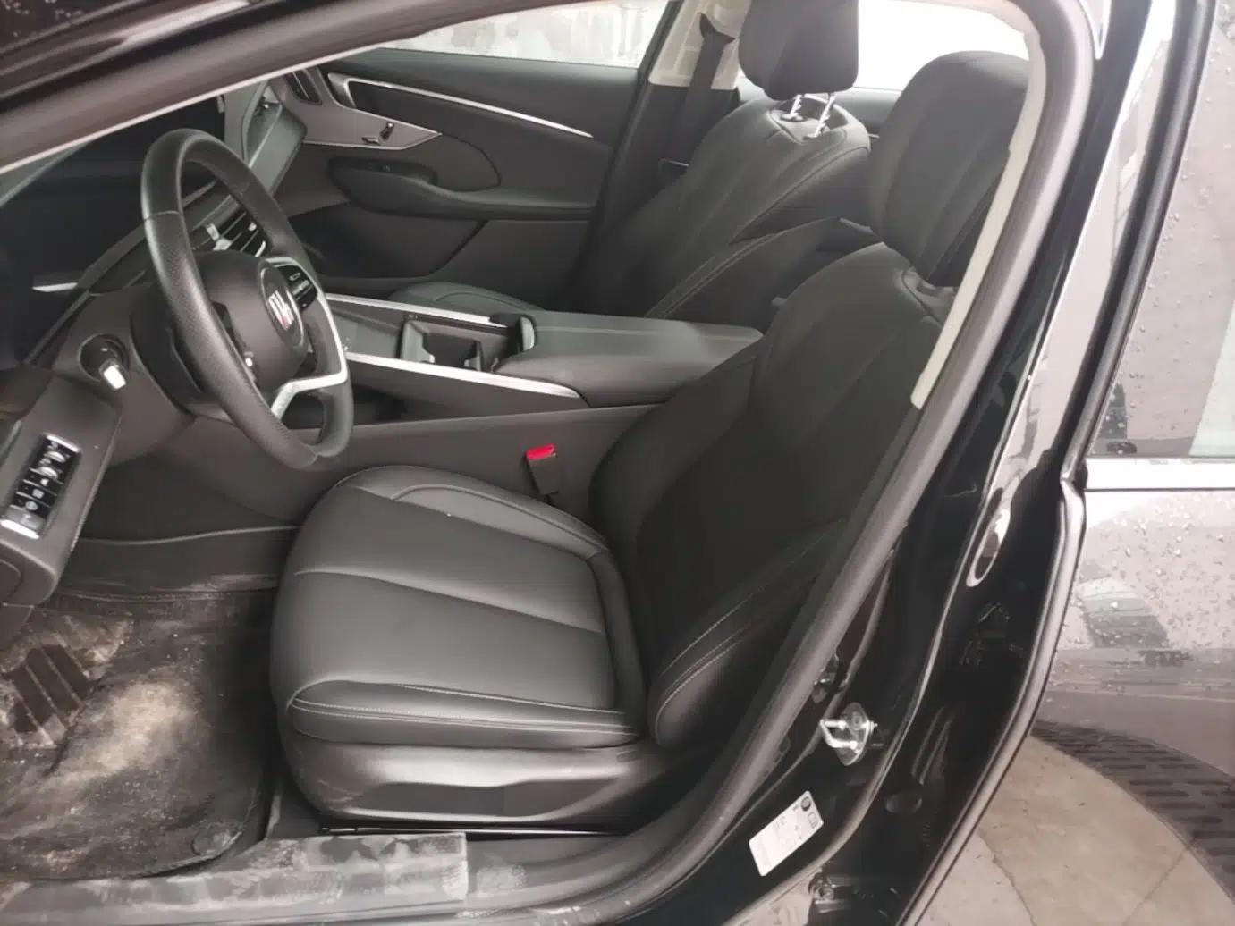Buick LaCrosse 2025 28T Platinum Edition — миниатюра 17