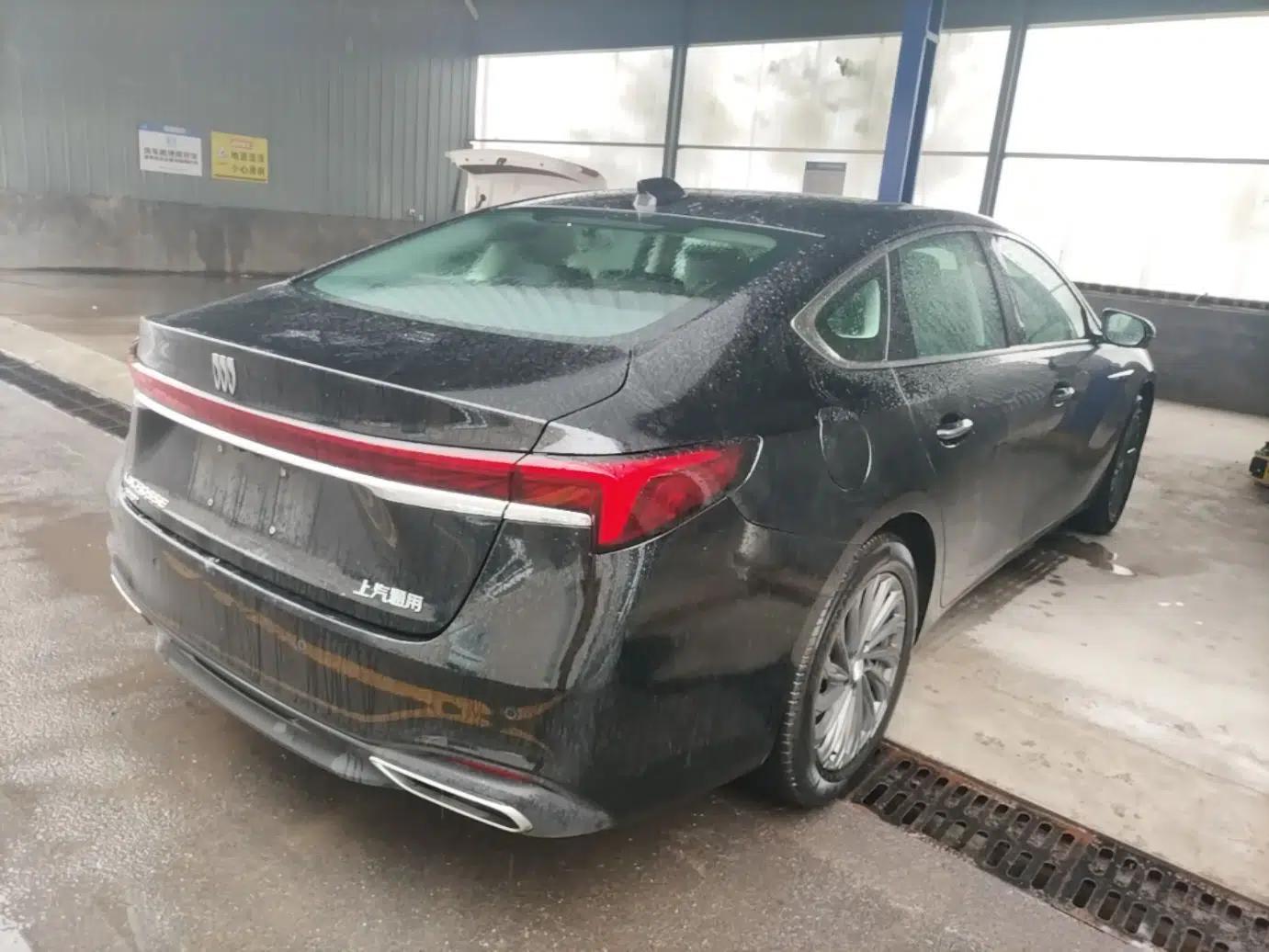 Buick LaCrosse 2025 28T Platinum Edition — миниатюра 6