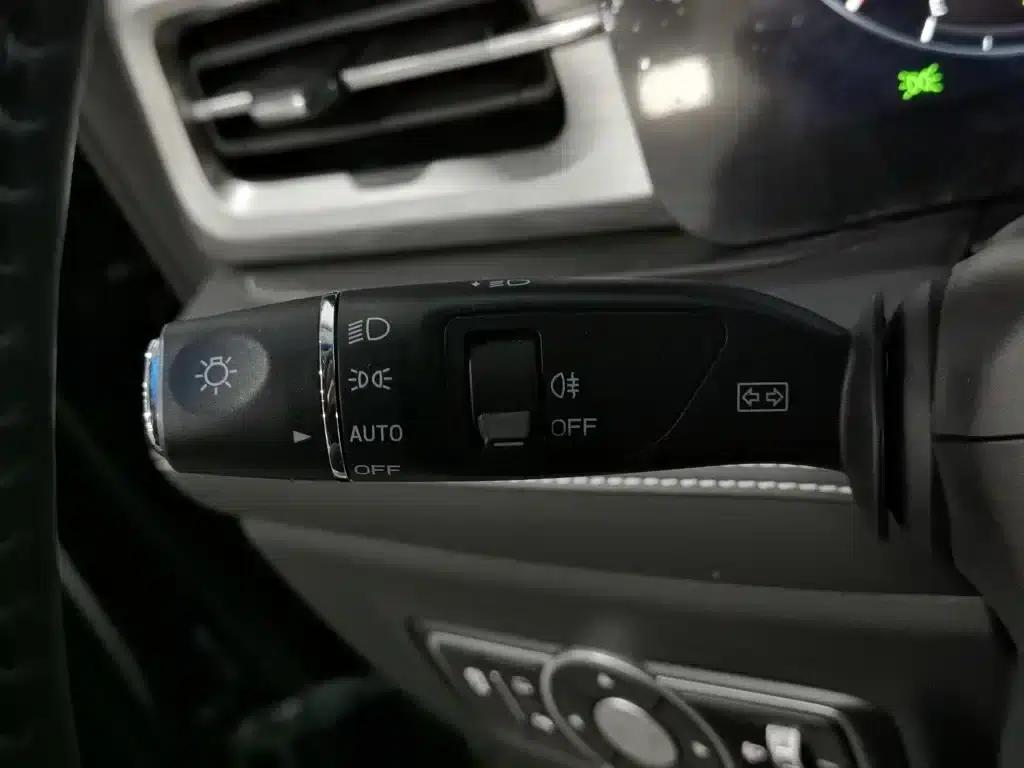 Jetour X90 PLUS 2021 1.6TD DCT Villa 5-seater — миниатюра 21