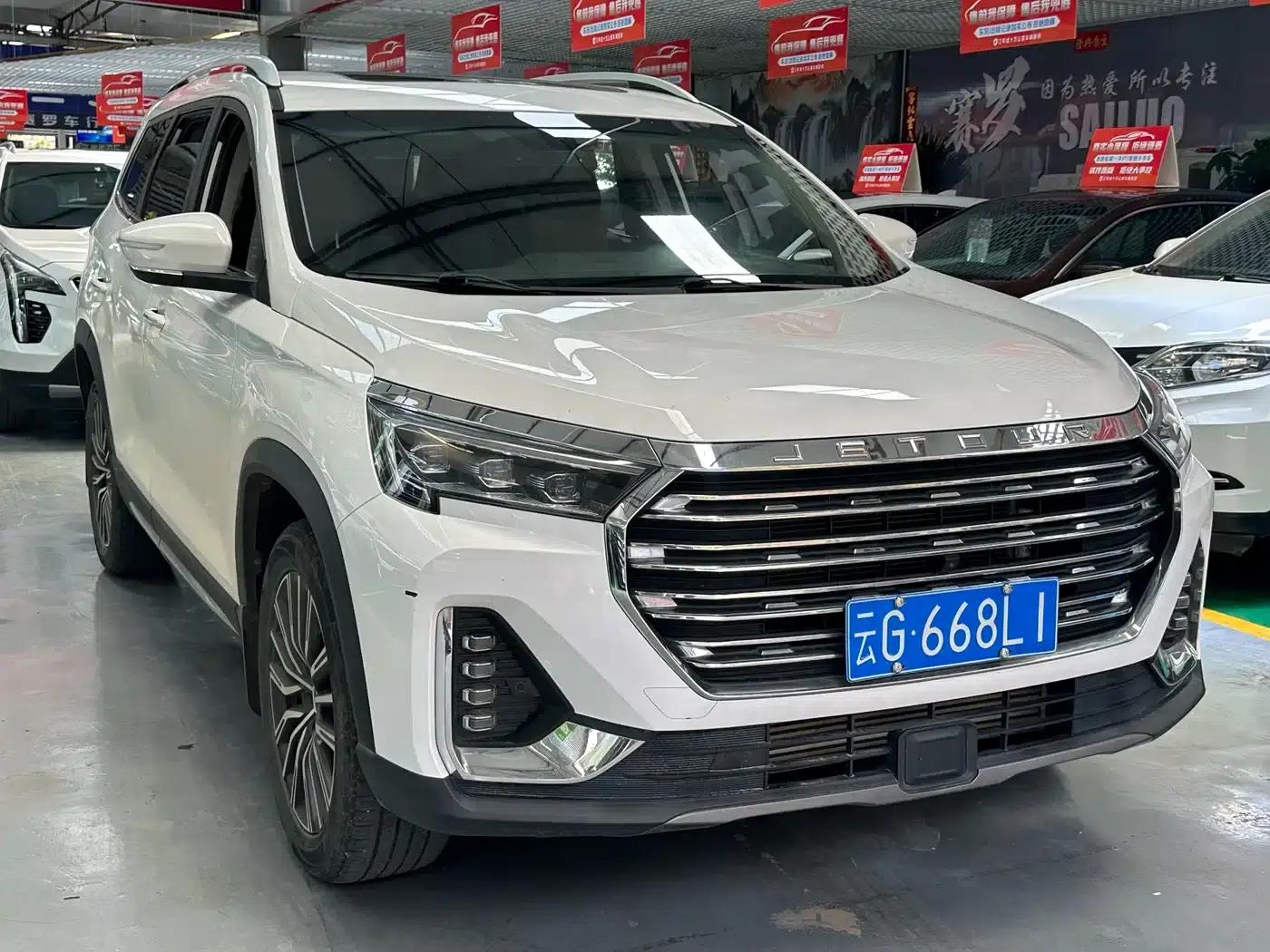 Jetour X90 PLUS 2021 1.6TD DCT Villa 7-Seater — миниатюра 3