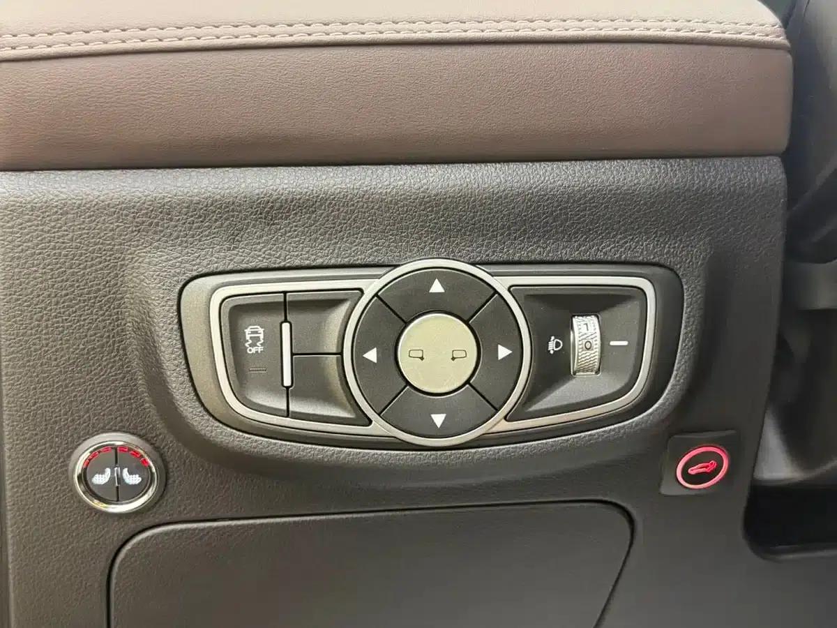Jetour X90 PLUS 2023 1.5T Manual Transmission 5-Seater — миниатюра 11