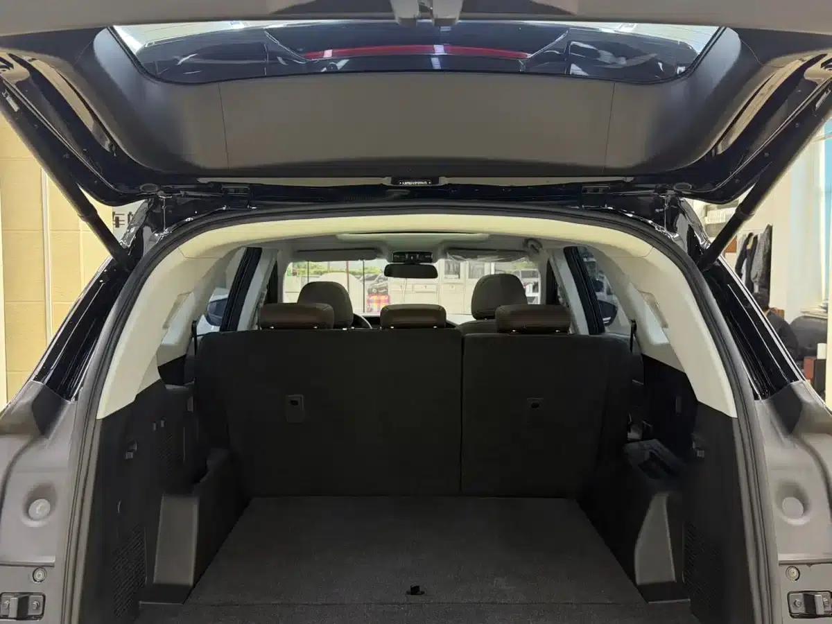 Jetour X90 PLUS 2023 1.5T Manual Transmission 5-Seater — миниатюра 21