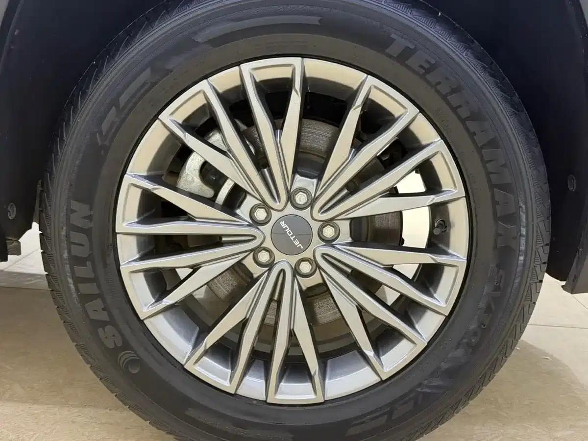 Jetour X90 PLUS 2023 1.5T Manual Transmission 5-Seater — миниатюра 22