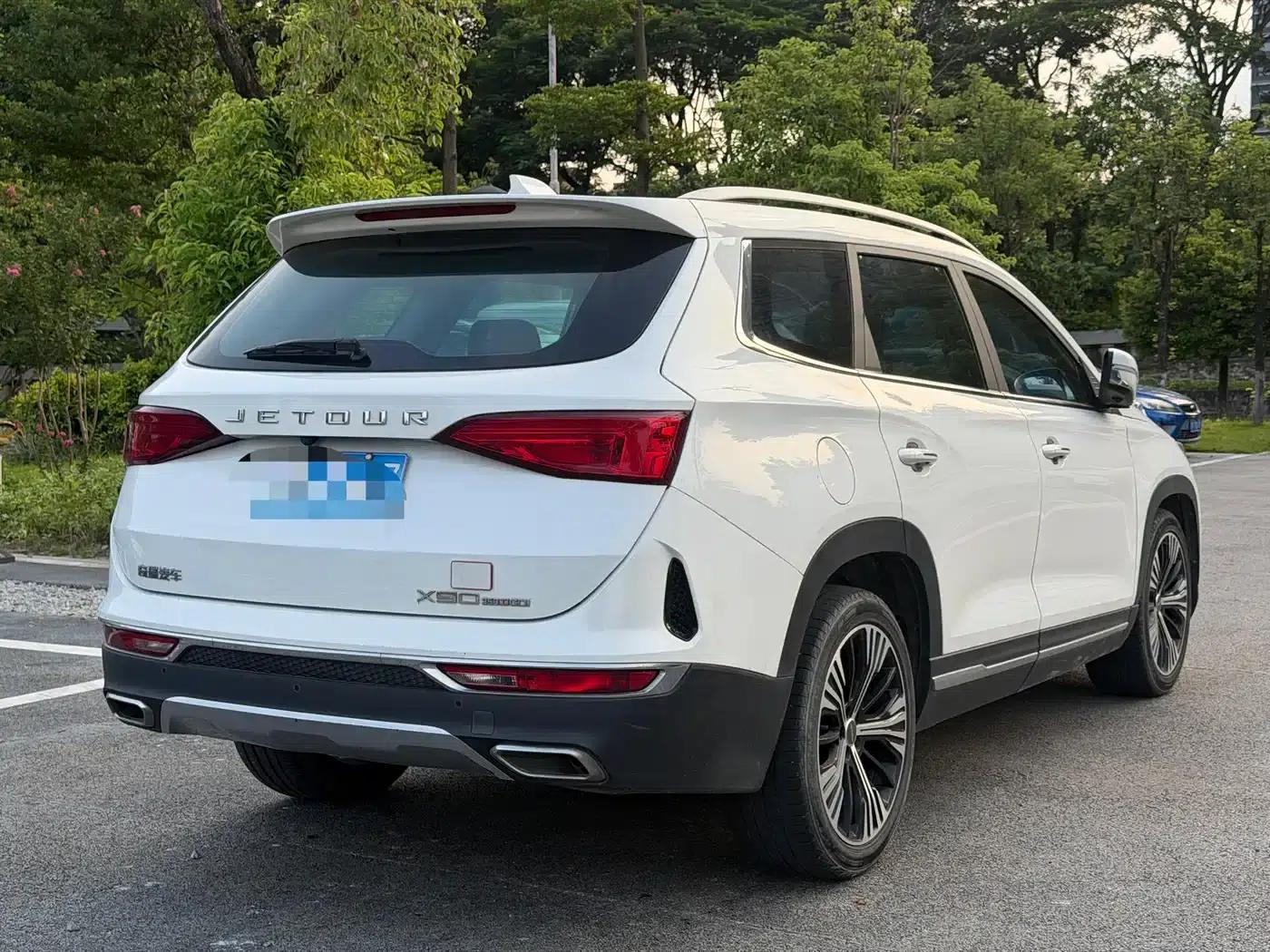 Jetour X90 2020 1.6T DCT Premium Edition 7-seater — миниатюра 4