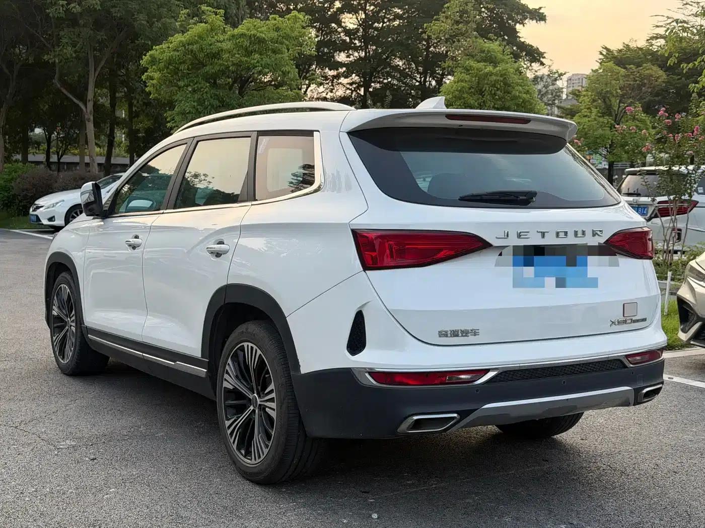 Jetour X90 2020 1.6T DCT Premium Edition 7-seater — миниатюра 6