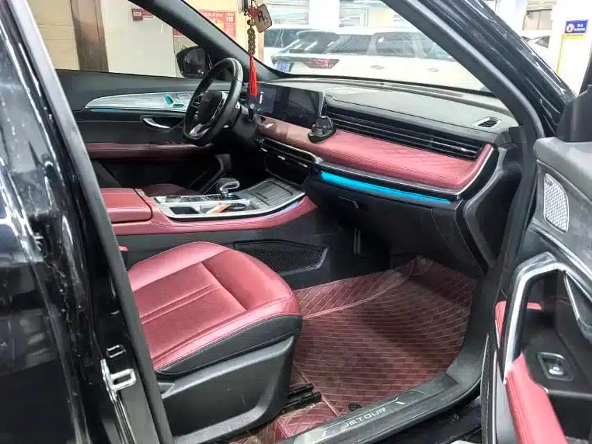 Jetour X70 PRO 2023 1.5T DCT Comfort Edition 5-seater — миниатюра 7