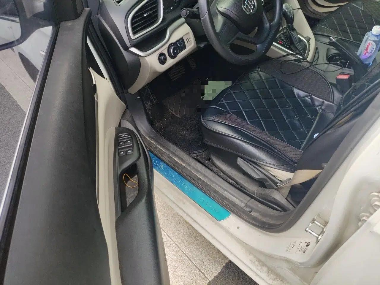 Buick GT 2016 15N Automatic Elite Edition — миниатюра 16